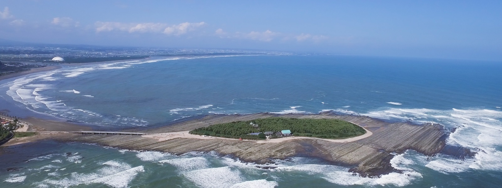 地域に根ざす金融機関として、豊かな地域　　　づくりに貢献する銀行であり続けます。